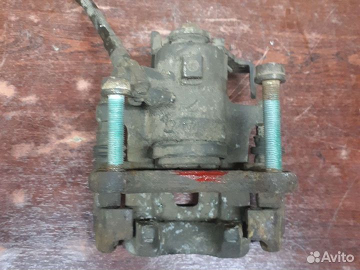 Задний правый суппорт ауди а4 б6