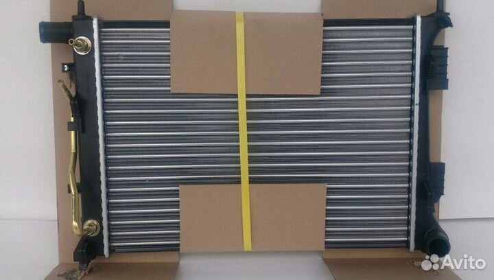 Hyundai Solaris Rio радиатор новый Солярис