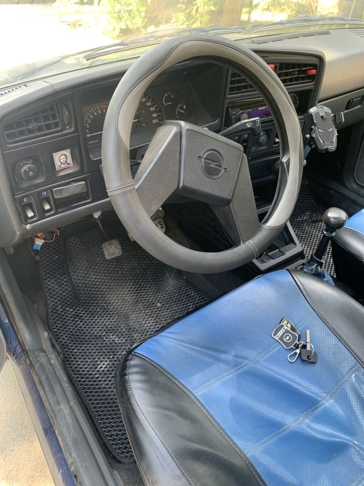 Opel Ascona: фото из отзыва
