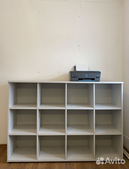 Стеллаж. Полки для хранения