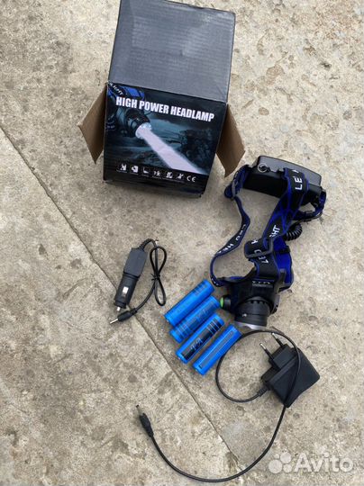 Налобный фонарь