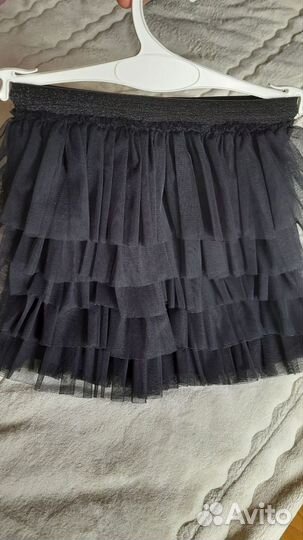 Футболка +юбка benetton, zara р.134