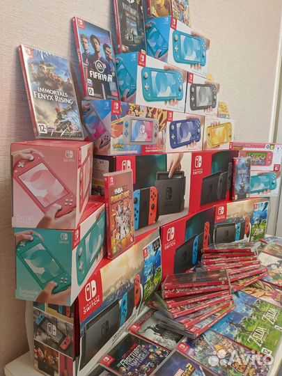Nintendo Switch и Nintendo Switch Lite