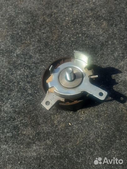 Ролик грм натяжной на Ford Kuga и другие Ford