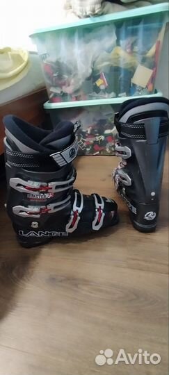 Горнолыжные ботинки Lange 275 42.5