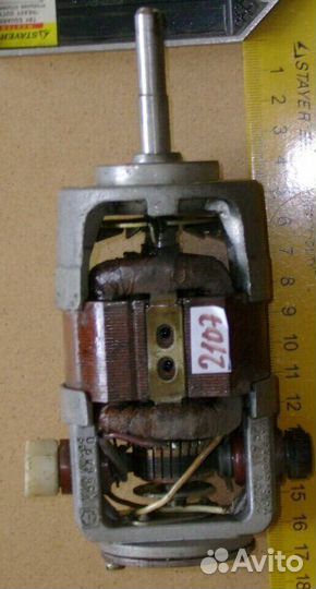 Двигатель для молочного сепаратора