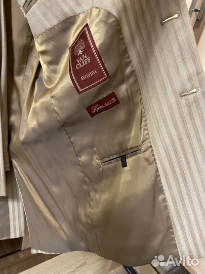 Костюм мужской