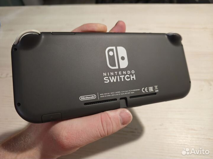 Nintendo Switch Lite