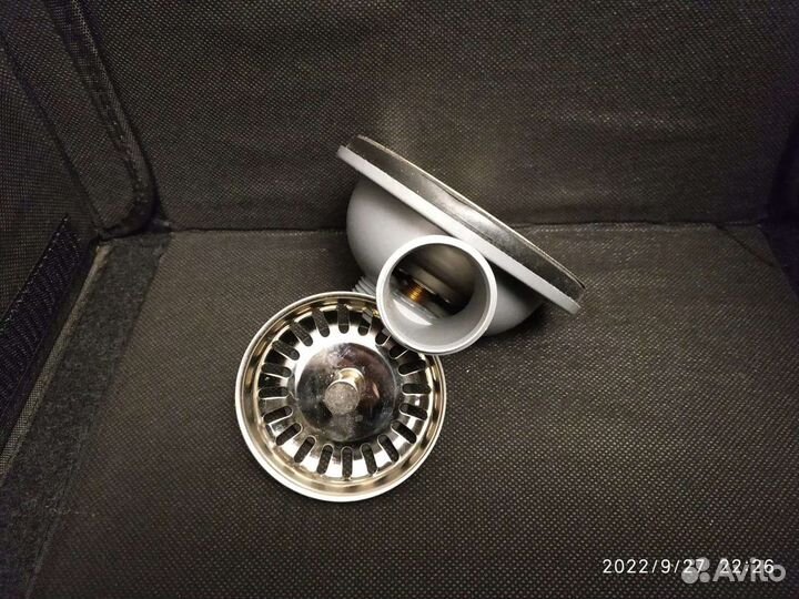 Слив, выпуск для кухонной мойки, маде ин еуросоюз