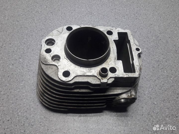 Yamaha XV400 Virago 1988-1998 Цилиндр передний