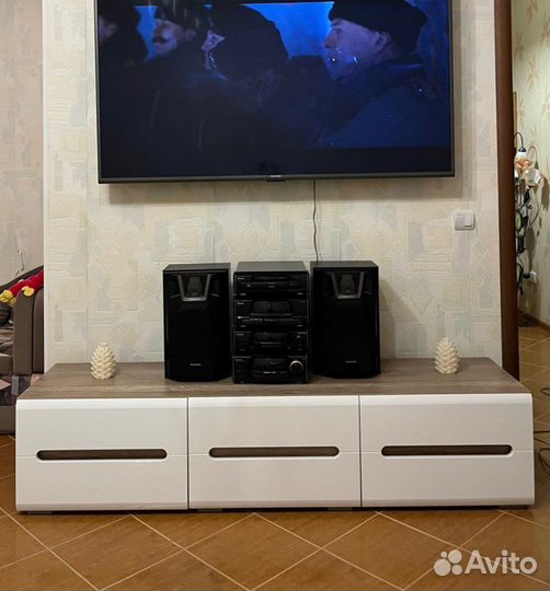 Тумба Наоми