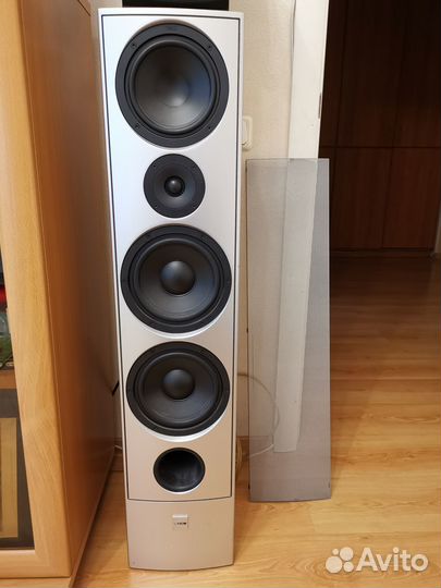 Акустические колонки Canton le 190