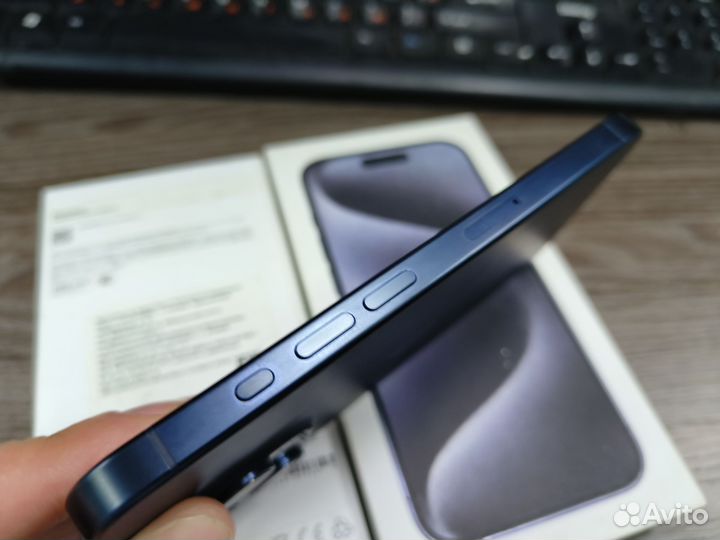 iPhone 15 Pro, 128 ГБ