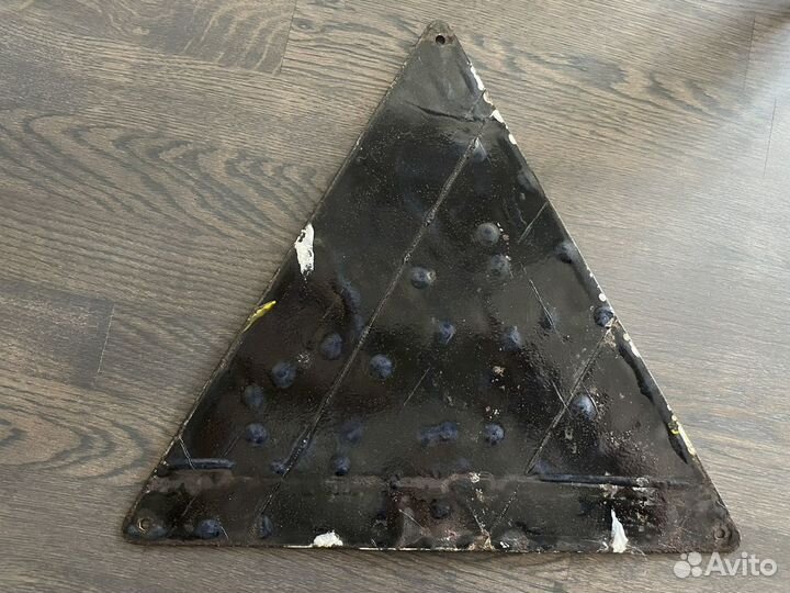 Знак, высокое напряжение, металл