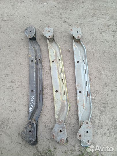 Peugeot 107 усилитель бампера задний