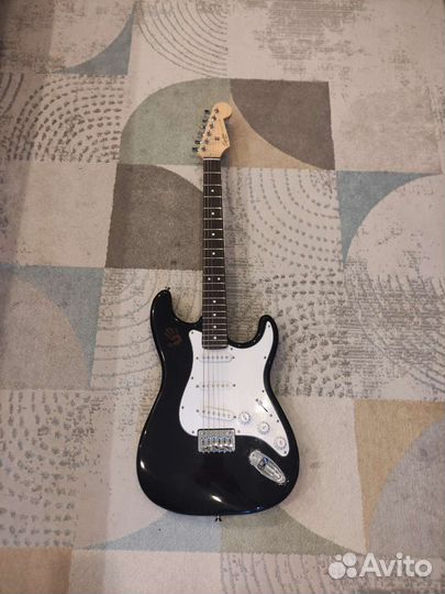 Электрогитара Fender squier stratocaster