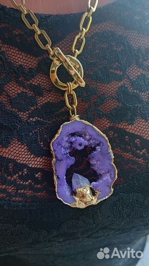 Украшение с кварцевой друзой