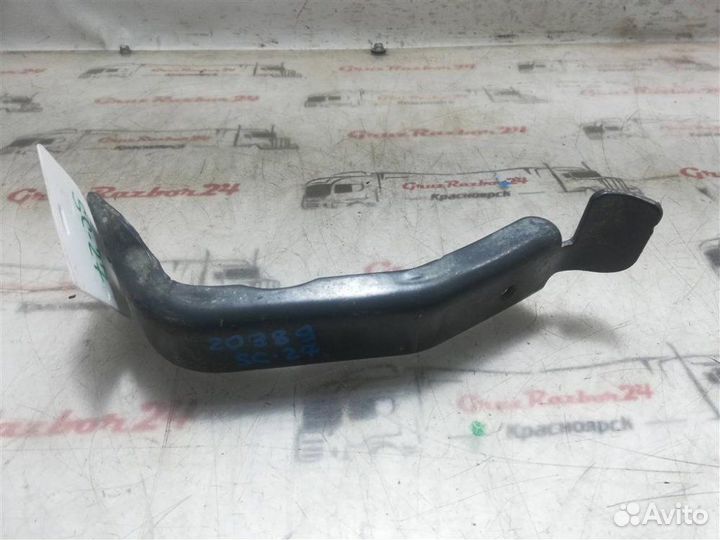 Кронштейн противошумного экрана Scania P 440 DC13