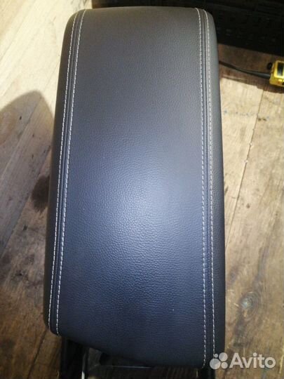 Консоль центральная Hyundai Sonata 7 (LF) 2014-201