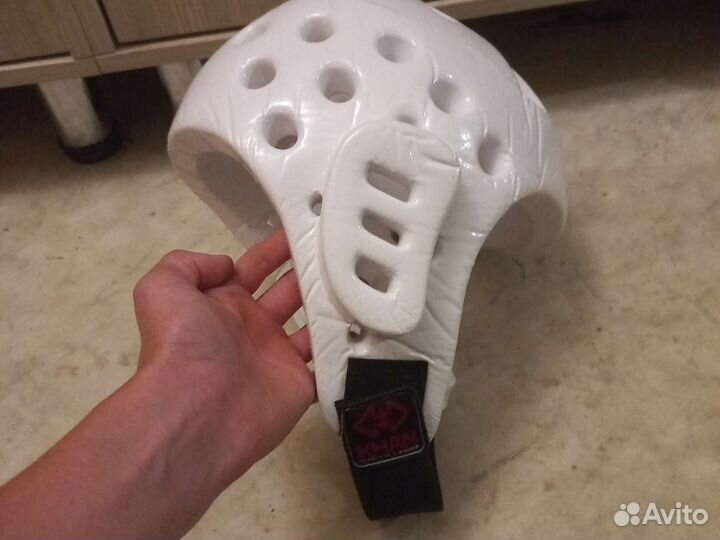 Шлем для тхэквондо