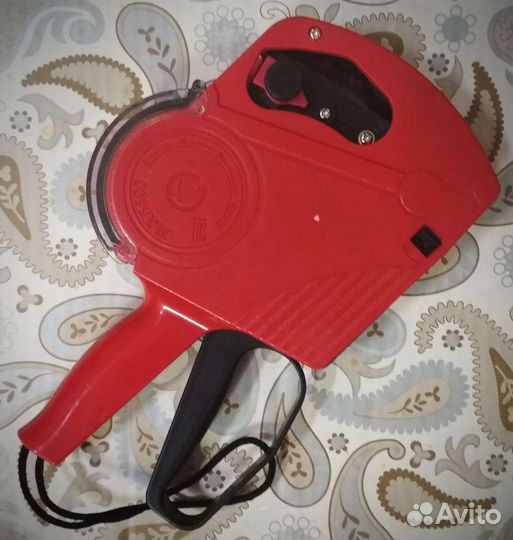 Этикет-пистолет