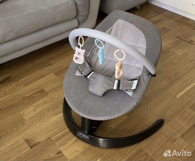 Шезлонг детский