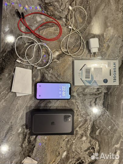 iPhone 11 Pro Max, 64 ГБ