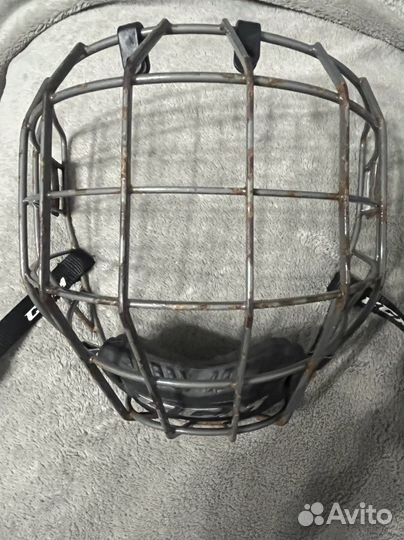 Хоккейная маска CCM 680M