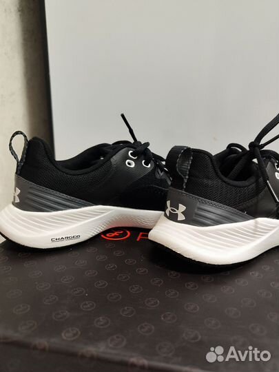 Кроссовки under armour