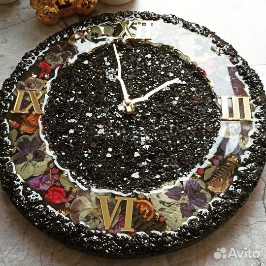 Часы настенные