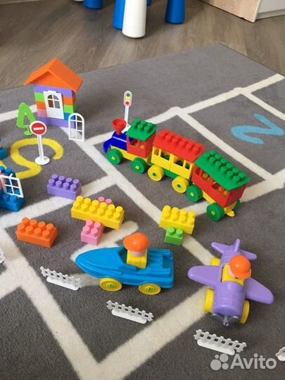 Развивающие игрушки