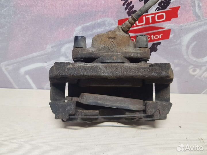 Суппорт передний правый Renault Duster 1 F4RA