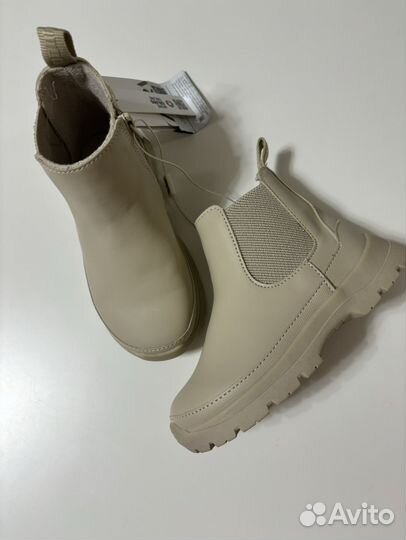 Ботинки zara 24 новые