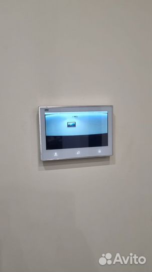 Установка видеодомофонов / видеонаблюдения