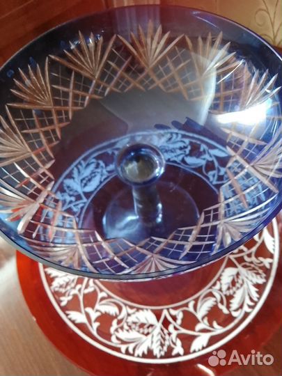 Ваза для фруктов, конфетницы