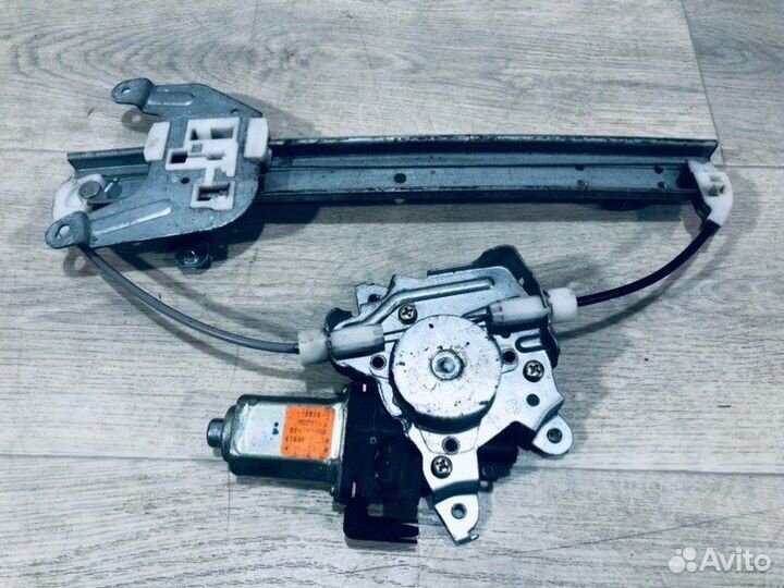 Стеклоподъемник задний левый Nissan X-Trail T30