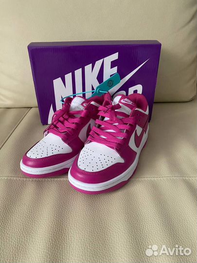Nike Dunk Low Active Fuchsia – Вырази себя