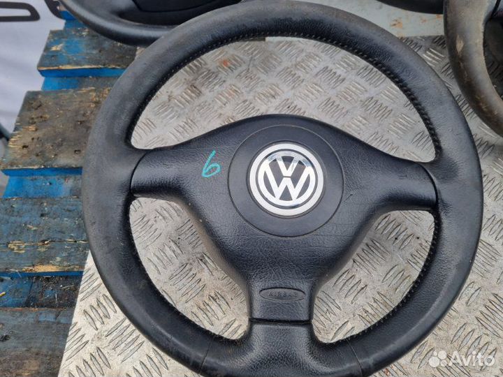 Руль Volkswagen Golf 4 2000