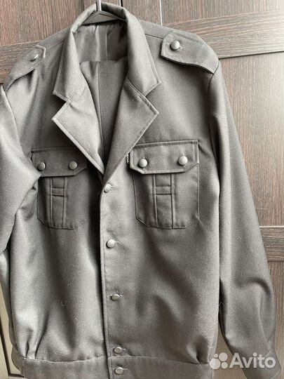 Форма охраны черная