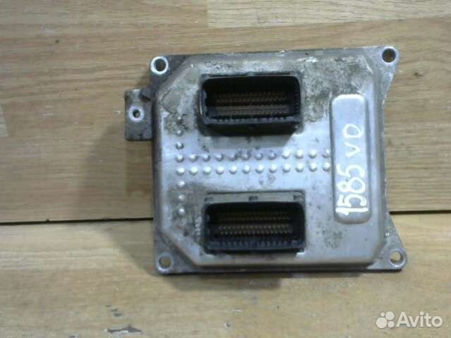 Блок управления двигателем Opel Zafira B 55568735