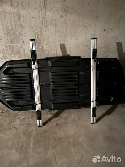 Автобокс на крышу thule