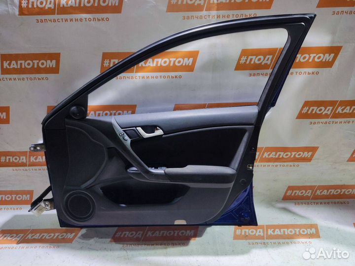 Дверь передняя правая Honda Accord 8 рест. 2012