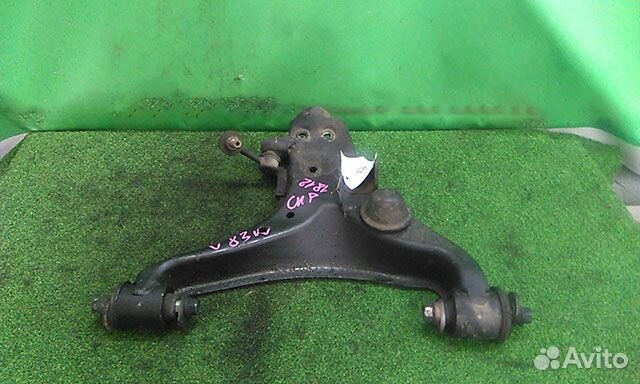 Рычаг подвески передний правый Mitsubishi Pajero 4