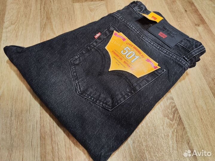 Мужские джинсы Levis 501 синие,серые