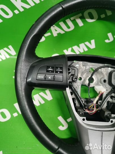 Рулевое колесо Mazda 3
