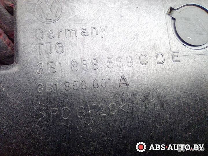 Подстаканник Volkswagen Passat B5 1998