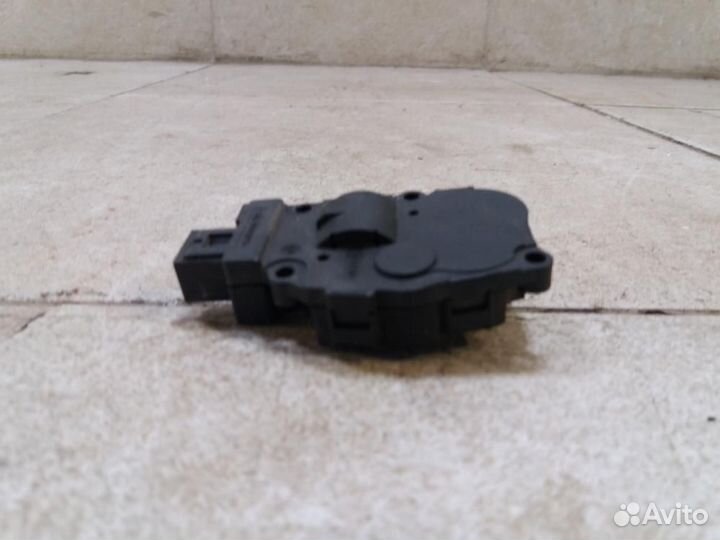 Сервопривод заслонок печки Audi Q5 8RB