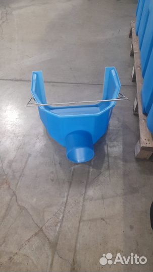 Живорыбный контейнер 2500 л