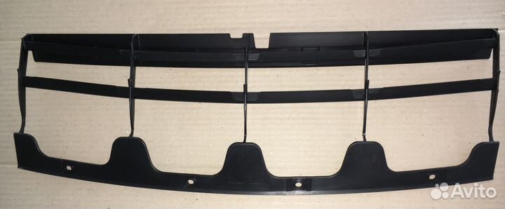 Решетка радиатора lexus RX 5311248040