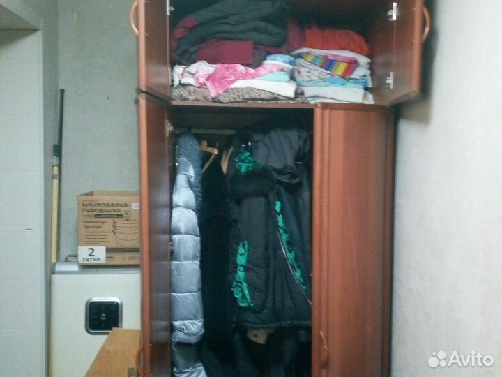 Платильный шкаф